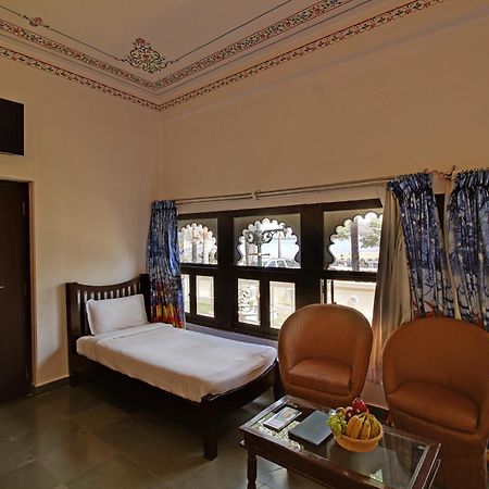 Panna Vilas - A Lake Facing Boutique Hotel Udaipur Exterior photo