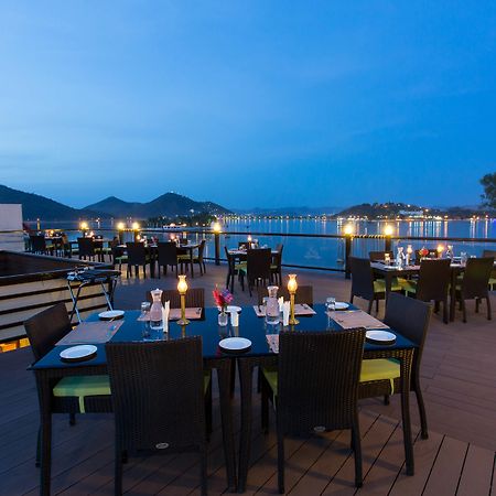 Panna Vilas - A Lake Facing Boutique Hotel Udaipur Exterior photo