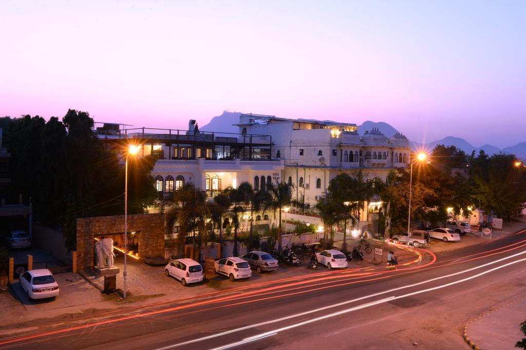 Panna Vilas - A Lake Facing Boutique Hotel Udaipur Exterior photo