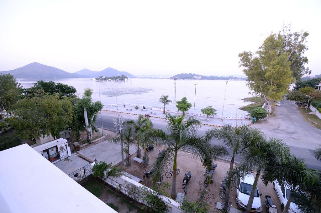 Panna Vilas - A Lake Facing Boutique Hotel Udaipur Exterior photo